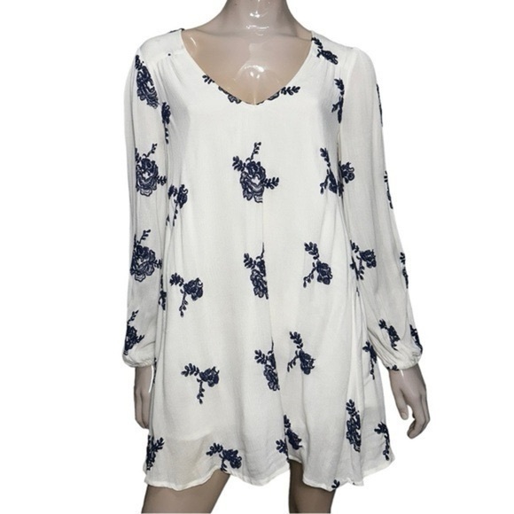 Free People Emma Austin embroidered dress - Picture 2 of 6